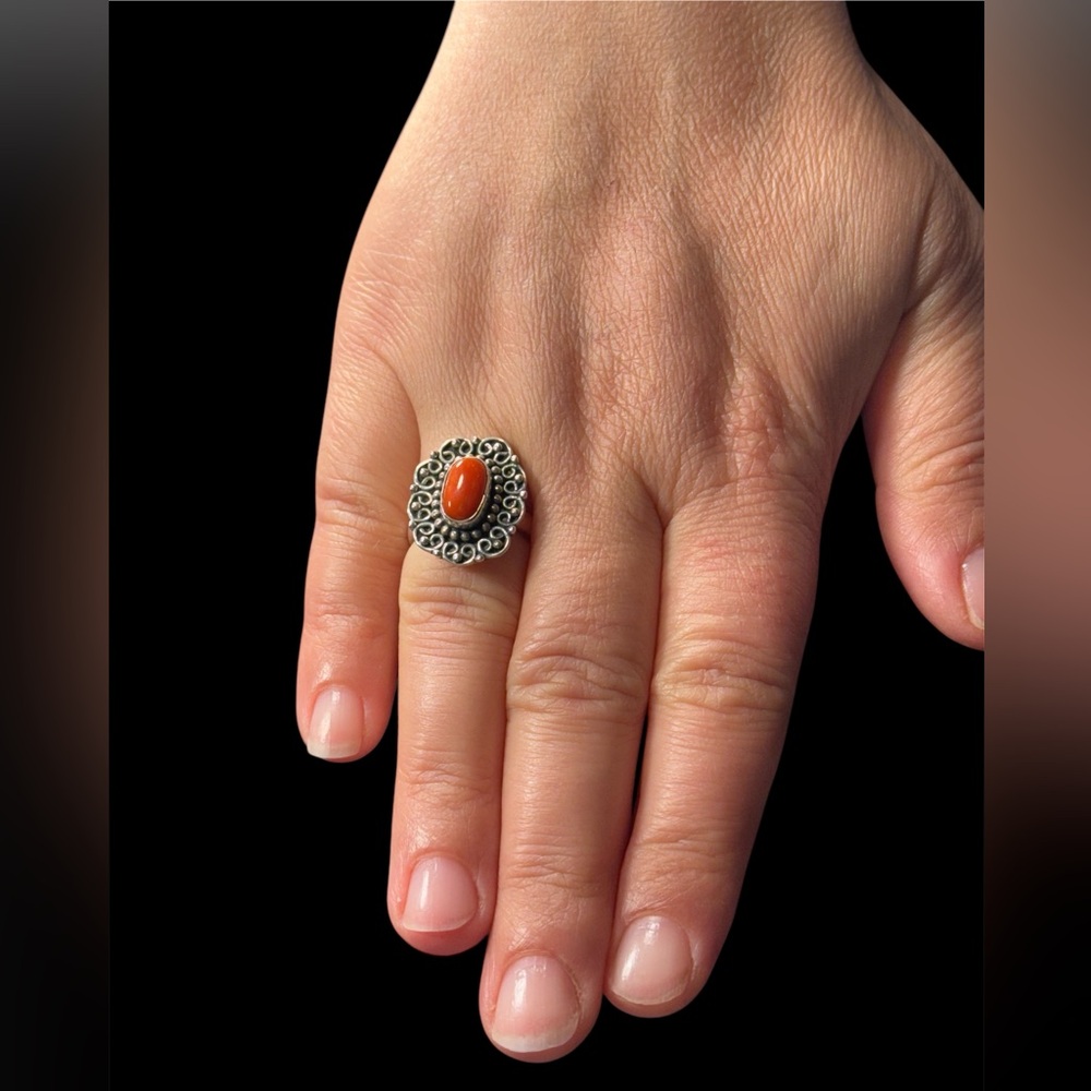 Sterling Silver Adjustable Ring with Genuine Coral Stone – 5.8g